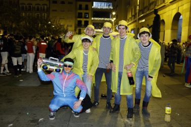 Foto de los disfraces de la Nochevieja 2023 en Pamplona./