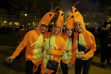 Foto de los disfraces de la Nochevieja 2023 en Pamplona./