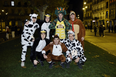 Foto de los disfraces de la Nochevieja 2023 en Pamplona./