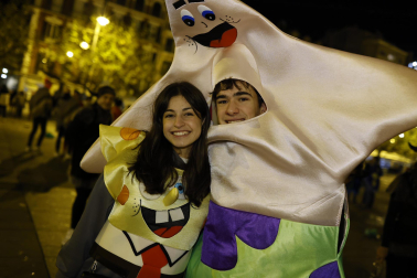 Foto de los disfraces de la Nochevieja 2023 en Pamplona./