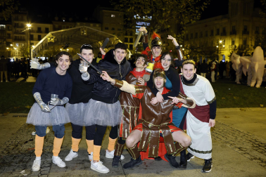 Foto de los disfraces de la Nochevieja 2023 en Pamplona./