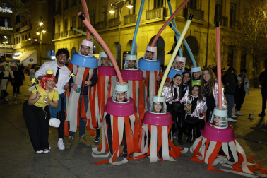 Foto de los disfraces de la Nochevieja 2023 en Pamplona./
