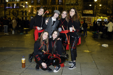 Foto de los disfraces de la Nochevieja 2023 en Pamplona./