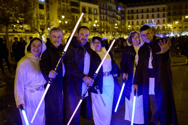 Foto de los disfraces de la Nochevieja 2023 en Pamplona./