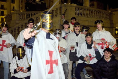 Foto de los disfraces de la Nochevieja 2023 en Pamplona./