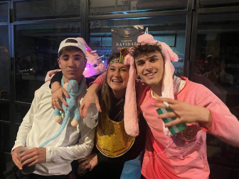 Fotos de los disfraces de la Nochevieja 2023 en Pamplona./