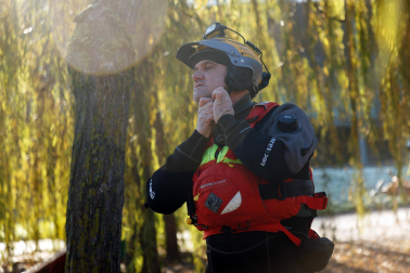 Fotos del Grupo de Rescate Acuático (GRA) de los Bomberos de Navarra. /
