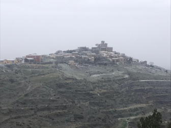 Ujué, con los primeros copos de nieve