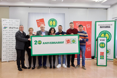 25 alumnos del centro de formación profesional CI Burlada, en la rama de técnicos de cocina y gastronomía, han preparado hoy siete platos con alimentos de Producción Integrada de Navarra, acogidos bajo la marca Reyno Gourmet