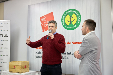 25 alumnos del centro de formación profesional CI Burlada, en la rama de técnicos de cocina y gastronomía, han preparado hoy siete platos con alimentos de Producción Integrada de Navarra, acogidos bajo la marca Reyno Gourmet