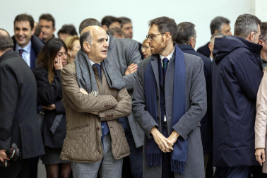 Fotos de la jura de José Miguel Barbero como nuevo responsable de la Comandancia de la Guardia Civil en Navarra.