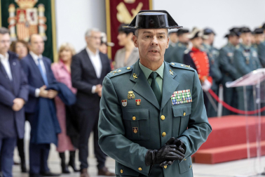 Fotos de la jura de José Miguel Barbero como nuevo responsable de la Comandancia de la Guardia Civil en Navarra.