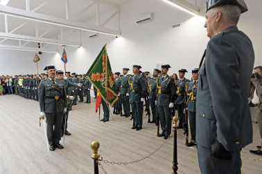 Fotos de la jura de José Miguel Barbero como nuevo responsable de la Comandancia de la Guardia Civil en Navarra.