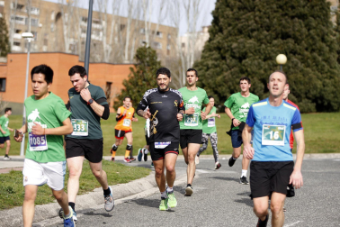 Fotos de la VIII Carrera de los Valientes de Niños contra el Cáncer en Pamplona.