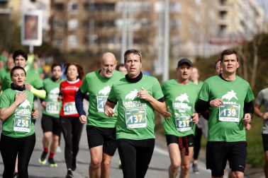 Fotos de la VIII Carrera de los Valientes de Niños contra el Cáncer en Pamplona.