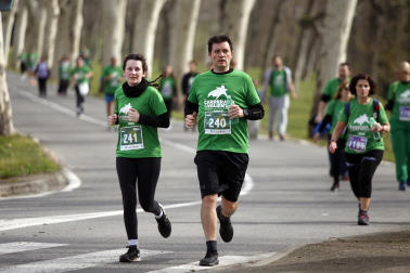 Fotos de la VIII Carrera de los Valientes de Niños contra el Cáncer en Pamplona.