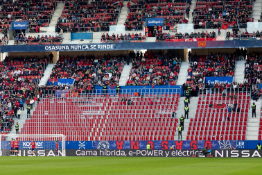 Imagen de Graderío Sur vacío ante el Celta
