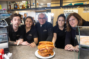 El equipo del bar de la estación de servicio San Rafael de Tudela