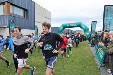 Fotos de la carrera de obstáculos solidaria BBD Extrem en Cizur Menor.