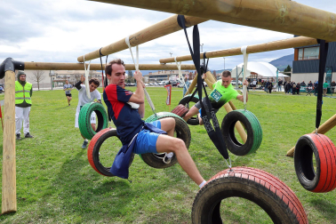 Fotos de la carrera de obstáculos solidaria BBD Extrem en Cizur Menor.
