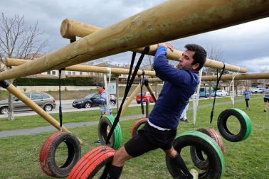 Fotos de la carrera de obstáculos solidaria BBD Extrem en Cizur Menor.