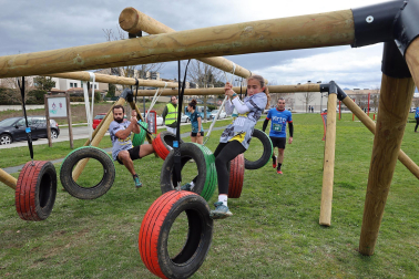 Fotos de la carrera de obstáculos solidaria BBD Extrem en Cizur Menor.