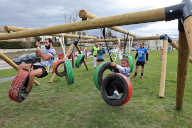 Fotos de la carrera de obstáculos solidaria BBD Extrem en Cizur Menor.