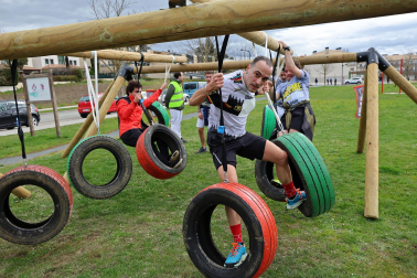 Fotos de la carrera de obstáculos solidaria BBD Extrem en Cizur Menor.