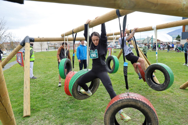 Fotos de la carrera de obstáculos solidaria BBD Extrem en Cizur Menor.