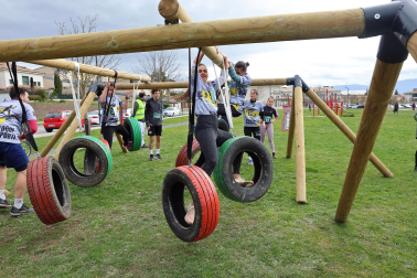 Fotos de la carrera de obstáculos solidaria BBD Extrem en Cizur Menor.