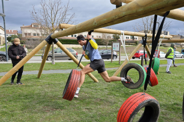 Fotos de la carrera de obstáculos solidaria BBD Extrem en Cizur Menor.
