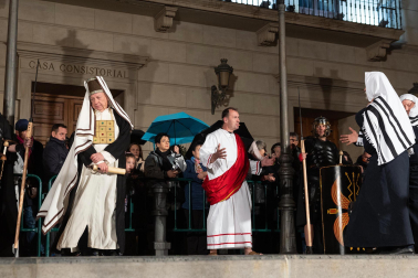 Fotos de la escenificación de la Pasión de Jesús, en la Semana Santa de Tudela.