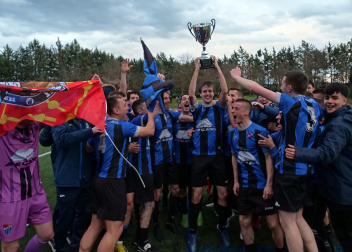 Fotos del partido entre Zarramonza y la Universidad de Navarra