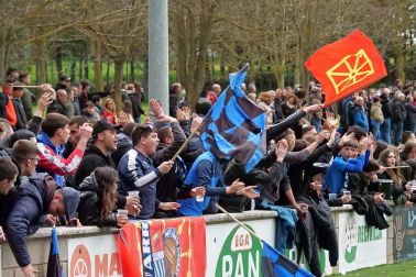 Fotos del partido entre Zarramonza y la Universidad de Navarra