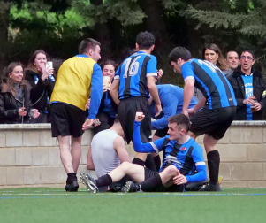 Fotos del partido entre Zarramonza y la Universidad de Navarra
