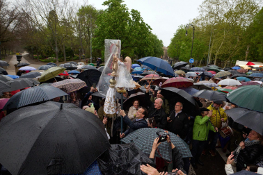 Recibimiento del Ángel de Aralar en Pamplona.