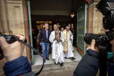 Recepción al Ángel de Aralar en el Ayuntamiento de Pamplona.