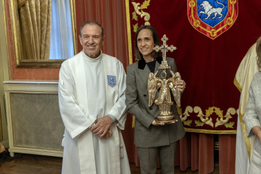 Recepción al Ángel de Aralar en el Ayuntamiento de Pamplona.