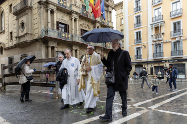 Recepción al Ángel de Aralar en el Ayuntamiento de Pamplona.