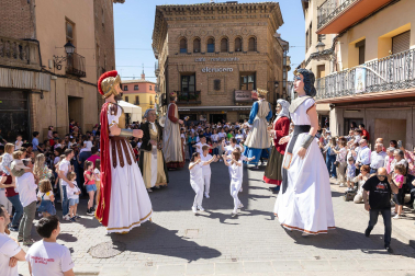 Fotos de las fiestas en Corella en honor a su patrona Nuestra Señora del Villar. /