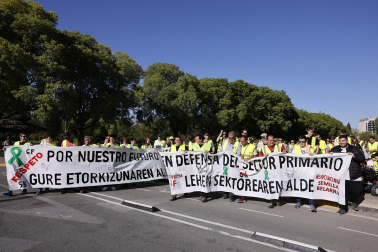 Manifestación de agricultores en el centro de Pamplona./