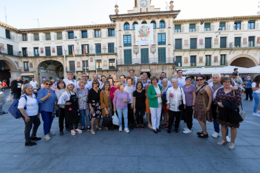Fotos del inicio de las fiestas de la verdura en Tudela. /