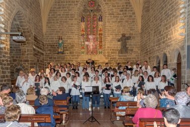 Fotos del concierto de la Escolanía Nora de Sangüesa./