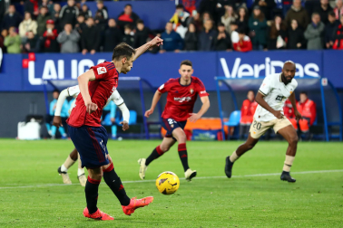 Fotos del Osasuna 0-1 Valencia de la jornada 31./