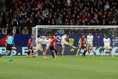 Fotos del Osasuna 0-1 Valencia de la jornada 31./