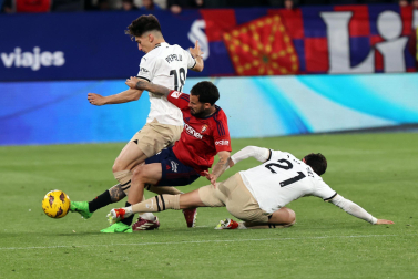 Fotos del Osasuna 0-1 Valencia de la jornada 31./