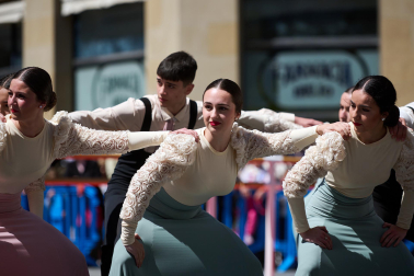 Celebración del Día de la Danza en Carlos III