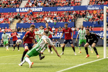 Fotos del Osasuna 0-2 Betis en El Sadar