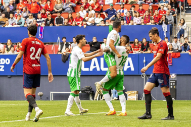 Fotos del Osasuna 0-2 Betis en El Sadar
