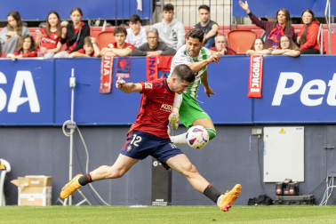 Fotos del Osasuna 0-2 Betis en El Sadar